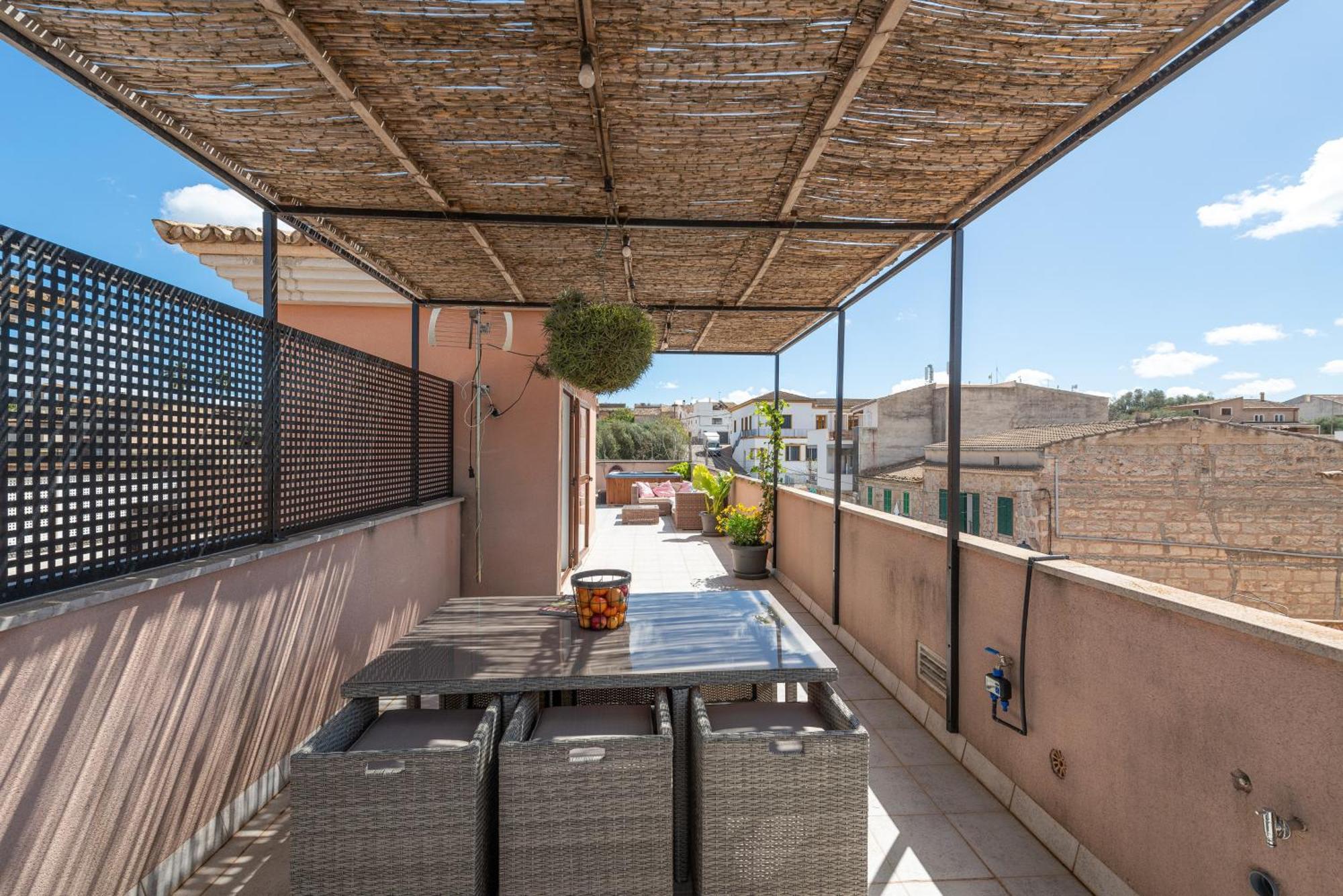 Joan -maria- Apartment *